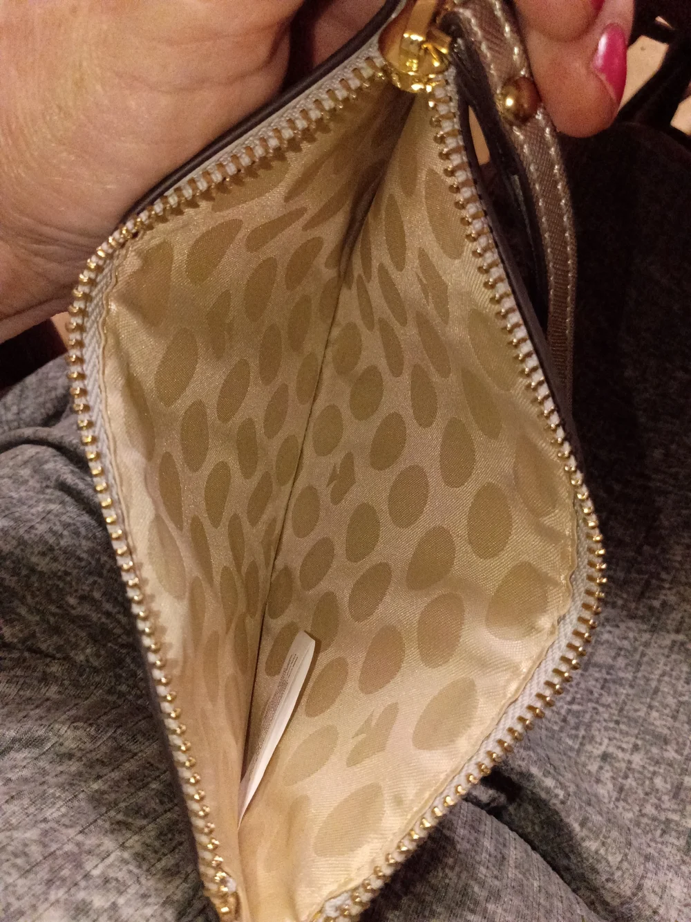 kate spade New York Metallic Silver Wristlet